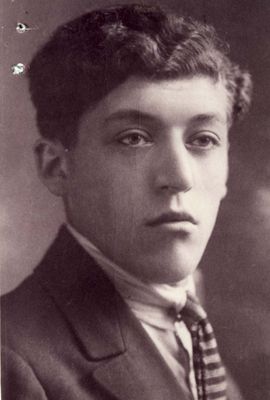 Jankel Bam (1902 - 1941  [img]http://muuseum.jewish.ee/md.gif[/img] )
