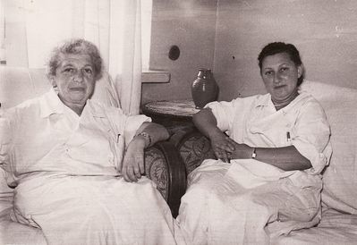 Aronstam Betty and Pats (Orlov) Raissa. ~1962, Tallinn
Dr Betti Aronstam (left) Raissaand Dr Raissa Pats (Orlov)
Keywords: [A] [P]