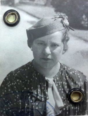 Hasche Michelson (Passov) (1901-1941  [img]http://muuseum.jewish.ee/md.gif[/img])
