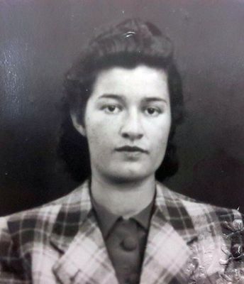 Rachel Minkov (Zimmermann) (1916-1997)
Keywords: [Z]