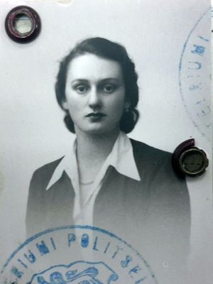 Selma Flaks (1911-?)
