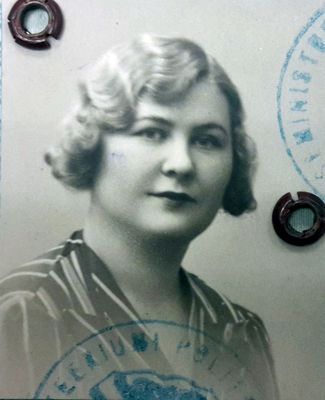 Helene Epstein (Domandat or Tomantat) (1901-?)
German - second wife of Solomon Epstein
