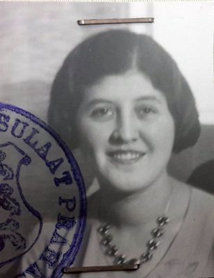 Regina Feinstein (Zesel) (1909-?)
