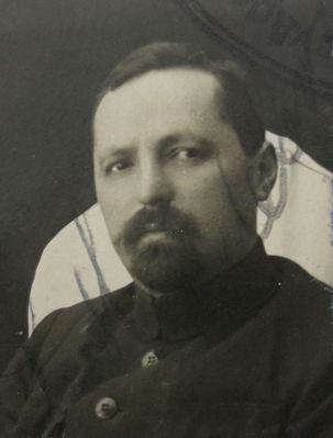 Mendelev Schmuel (1882-194x [img]http://muuseum.jewish.ee/md.gif[/img])
Keywords: [medics]