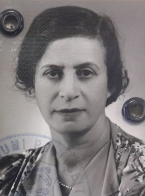 Anna Rubinovitsch (Bruck) (1890-?)
