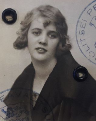 Erna Schalmann (Kirkman) (1901-
