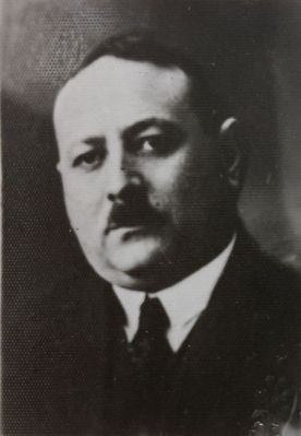 Paul Klompus (1888-1941 [img]http://muuseum.jewish.ee/md.gif[/img])
