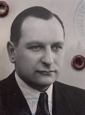 Jakob Teitelbaum (1903-1941 [img]http://muuseum.jewish.ee/md.gif[/img])
