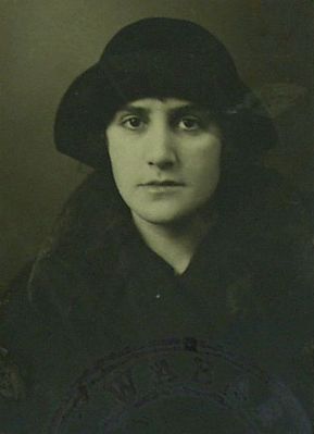 Tatjana Bakscht (Amitan) (1906-1989) 
Keywords: [A]