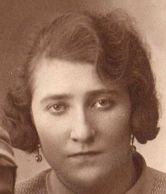 Anna Jofan (Levinovitsch) (1905-1944 [img]http://muuseum.jewish.ee/md.gif[/img])
