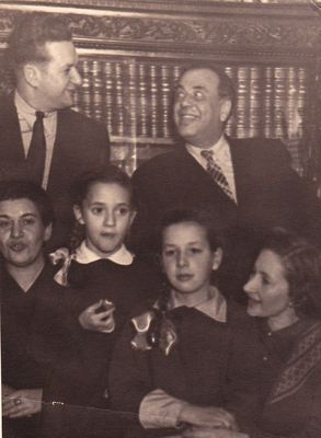 At Ditman's
left to right:  Miriam Arunurm (Ditman), Sirje Ditman, Regina Godenkov (Olkenitski), Henne Ditman (Olkenitski).
Above: Ber Ditman, Solomon Olkenitski.
