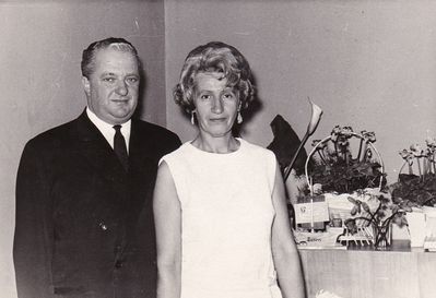 Mendel Ditman (1918-1977) with Vera Ditman (Majorov) (1920 - 1997)
