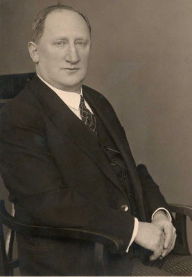 Levinovitsch Daniel (1879-1941 [img]http://muuseum.jewish.ee/md.gif[/img])
Keywords: [medics]