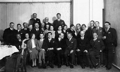 Estonian Jewish Medical Society
Left to right.
Top row: Markus Blumberg?, Morduch Samuel Bassel, ?
Middle row: Moissei Epstein, Max (Moissei) Brodovsky, ?, ?, Mark Poljak, Abram Lurje?, Blanda Hirschfeld, ?, Betti Aronstam, Sara Bassel (Teischev), ?, Rafael Jakobson, ?, ?, Rafael Rubanovitsch, ?
Bottom row: ?, ?, Rosa Glikman (Gutman), Abram Glikman (Glückmann), Abram Tuch, Jakob Rubanovitsch, ?, Jossef Abramson, Mihail Kolomoitsev
Keywords: [unknown]