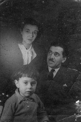 Israel (Isi) Leibo, Lili Leibo with son David Leibo

