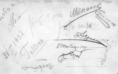 Tallinn - 1933. TJG 1933 graduation class - Kadriorg 28.3.1932 (back side of the picture)
Names: H. Strasch, Sara Citron, Menasche [Schein], Eliahu Dubin, Frida Schats, V. Smolensky, B. Raichman, Bertinka [Itskovitsch], ..
Not present: Sally, Ljuba, Paula, Genja 
