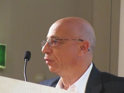 b6. Gidon Pajenson - the first editor of "Hashachar" newspaper
