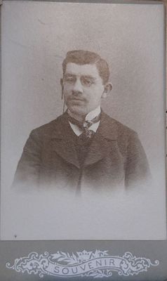 Imjanitov Gezel
Keywords: [I]