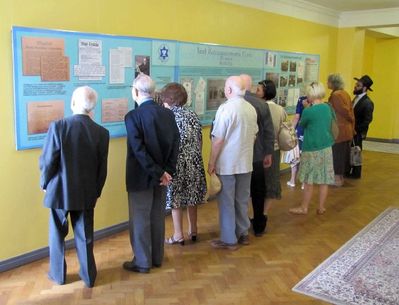 1. Opening of the exhibition
