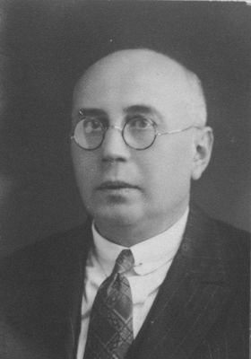 Maksim Kagan (1874-1941 [img]http://muuseum.jewish.ee/md.gif[/img])
