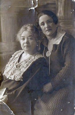 Klara Kolomoitsev (Kaminski) with daughter Ida or Njusa Kolomoitsev
