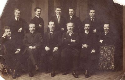 Uknown group
Standing, second from left - Josef Gleser
