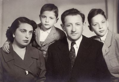 Braude family. 30.6.1958, Lublin
Ljuba and Misha Braude with children Ima and Jasha
