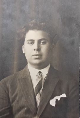 Leibo (Leiba) Jehuda
Keywords: [L]