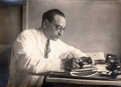 Abrahamson Max (1897-1966)
Keywords: [A]