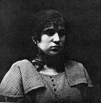 Fanny (Feiga) Brenner (Veinberg) - 1917, Võru
Keywords: [B]