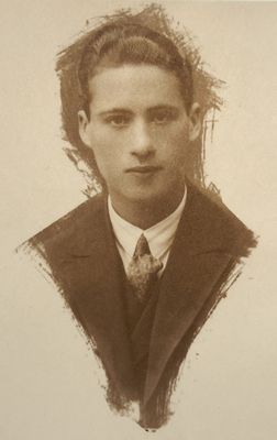 Murschak Ruven
Keywords: [M]