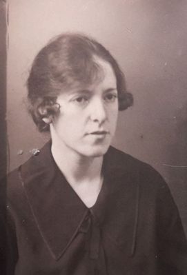 Nesse Katsin (1898-1941 [img]http://muuseum.jewish.ee/md.gif[/img])
