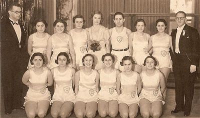 Gymnastics team. 1939. Tallinn
Bottom row (left to right): Rebekka Haitov; Mary Rosenman; Genjya Schagall; Sima Majofes; Esther Passov; Zenya Gleser
Top row: Solomon Judeikin; ?; Bella Haitov?; Rachel Koslovski; The teacher Gerta Bader (Paduri); Herman Meiertal; Haja Haitov; Bella Haitov?; Lenno Markovitsch
