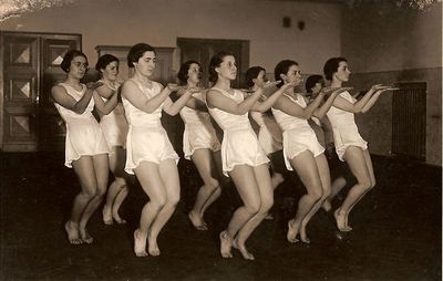 Maccabi gymnastic team. Tallinn. 
Left to right: Mary Rosenmann; Esther Passov; Riva (Bekka) Haitov; Zenya Gleser; Sima Majofes; ?; Yetti Gleser; ?; Haja Reichman;
