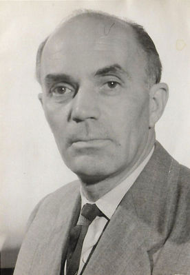 Roiz Samuil (1905-1989)
hambatehnik
Keywords: [R]