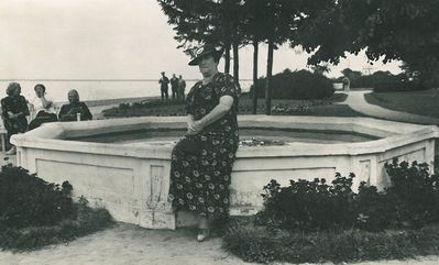 Lola Levinovitsch (1887-1941  [img]http://muuseum.jewish.ee/md.gif[/img])
