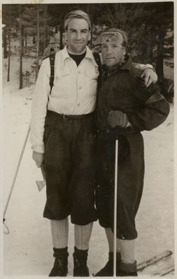 David (Dodja) Klass (1917-1987) (left) and Vello Kaaristo - 1952.
Keywords: [K]