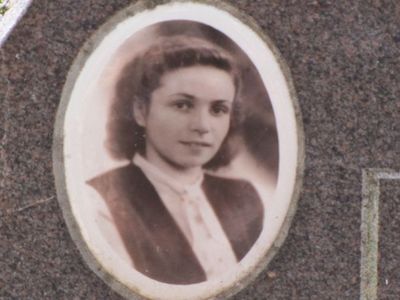 Sisle (Sinaida) Rubanovitsch (Ber) (1930-1974)
Keywords: [B]