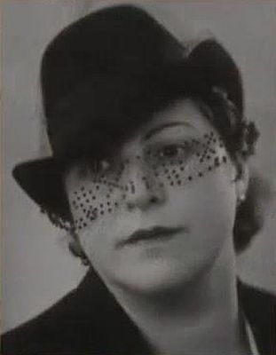 Fruma Lerenmann (Leibovitsch) (1894-1990)

