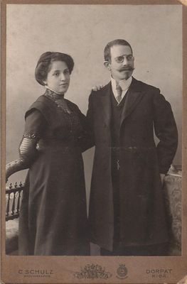 Elias (Edward) Hirschovitsch and Sonya-Rivka Hirschovitsch (Imjanitov)
