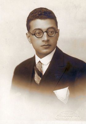 2.11.1928, Tallinn. Hanzi ?
Hanzi ?
