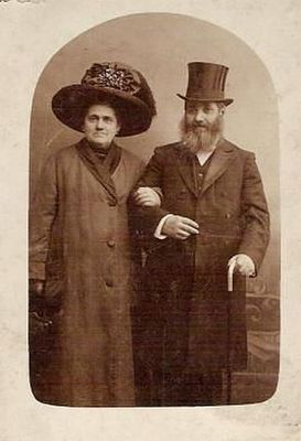 Beila Zipikoff (Unterschlag) [img]http://muuseum.jewish.ee/md.gif[/img] (1860-1943), Zalman Zipikoff (1861-1924)
