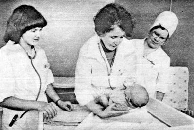 Tallinn Children Hospital, 1979
Left to right: Dr H. Põder, Dr Vera Rubinstein, the head nurse.
