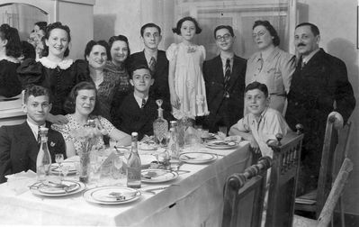 Boris Rubinstein bar-mizwa - 1939
Standing: Sima Wasserman (Sack), Ida Sack, Ljuba Scherman, Mischa Tubias, Judith Gelb (Rubinstein), Boris Rubinstein, Schifre Rubinstein (Sack), Leo Rubinstein
Sitting: ?, ?, Mischa Katz, ?

