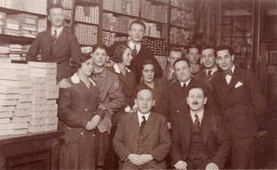 Lerenmann shop
Left to right. Standing: Meische Stein?, ?, Koslovski, ?, ?, ?, ?, ?, ?, ?, ?
Sitting: Efraim Lerenmann, Leo Rubinstein
Keywords: [unknown]