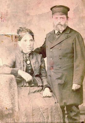 Zalman and Sara Hirschovitsch (Mushman)
