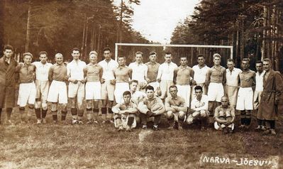Narva Jõesuu. Football teams. ~1930
Left to right: ?, ?, Eduard Klas-Glass, ?, Josif Pakkin, ?, Dodja Schats, ?, ?, ?, David Rybak, ?, ?, ?, Lepo Markovitsch, ?, ?, ? 
In front: ?, ?, ?, ?, Israel Itzoch, ?
