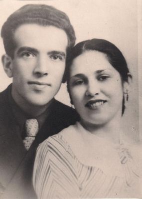 Leo Salemonas (Saliamonas) and Gina (Anna) Salemonas (Hecker, nee Hirschovitsch)
