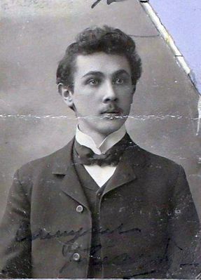 Golomb Samuil  (1884-1950)
Keywords: [medics]