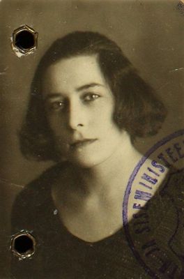 Lena (Lea) Ballak (1900-?)
